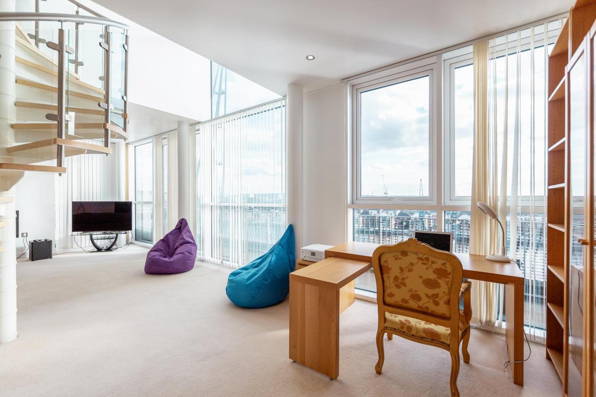 Premium Apartments By Excel Лондон Екстериор снимка